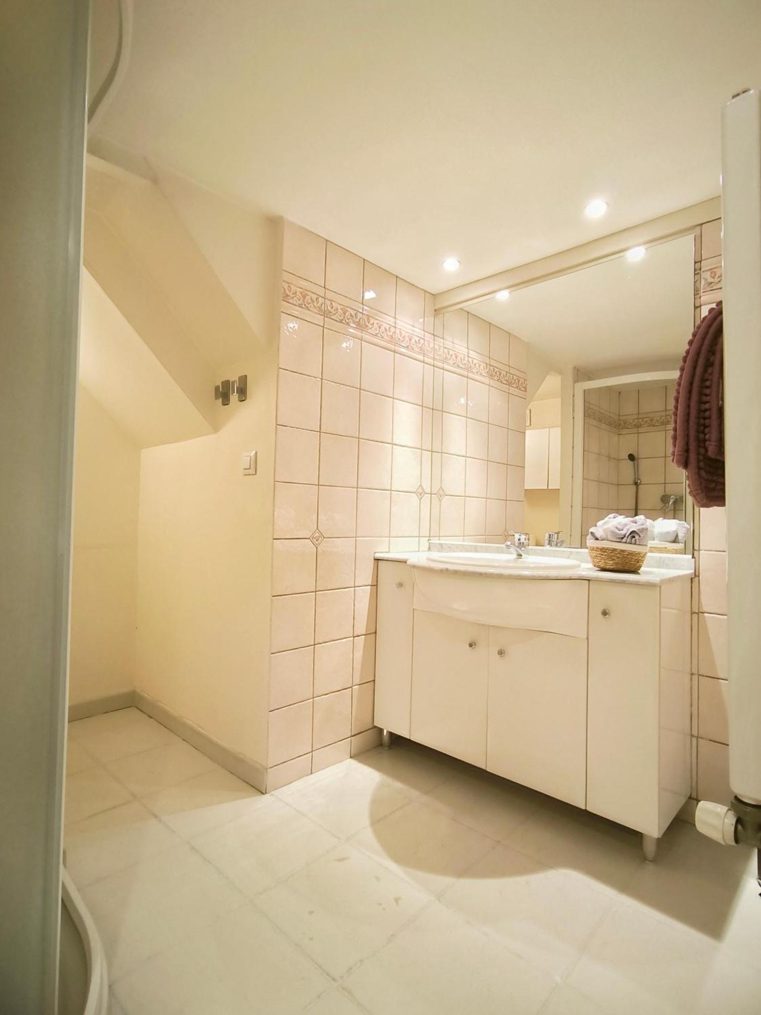 Superbe Appartement Avec Jardin Quart Mazarin Aix-en-Provence Ngoại thất bức ảnh
