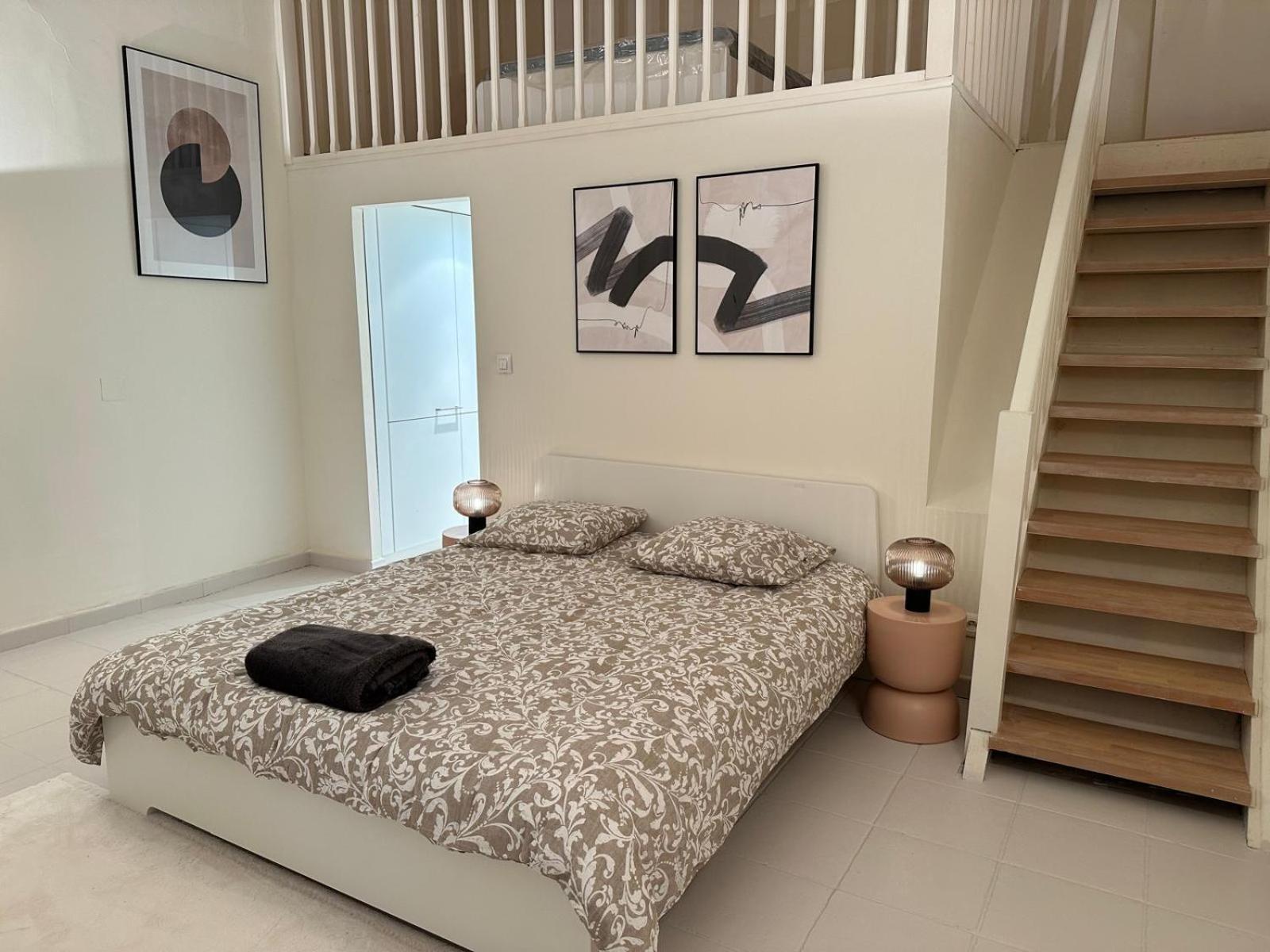 Superbe Appartement Avec Jardin Quart Mazarin Aix-en-Provence Ngoại thất bức ảnh